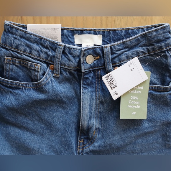 H&M High Waist Mom Jeans - Picture 5 of 5